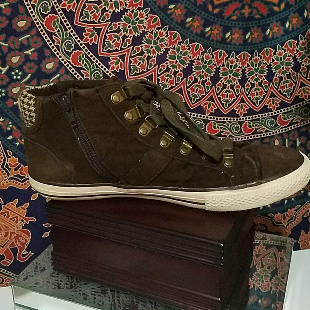 Size 10 Aldo casual tennis shoes - Picture 4 of 5